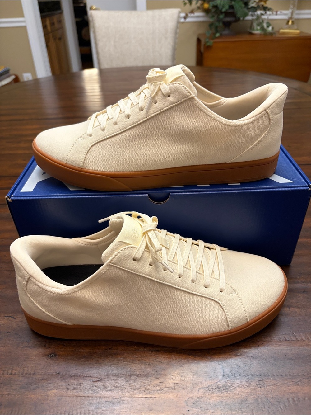 Kizik Cream Wide Irvine Men US 11.5 ACs